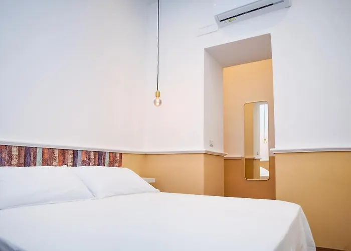 La Sciantosa Spagnoli 4* Neapel